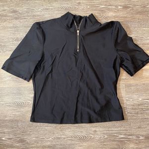 Callipygian Black Zip Shirt Size M